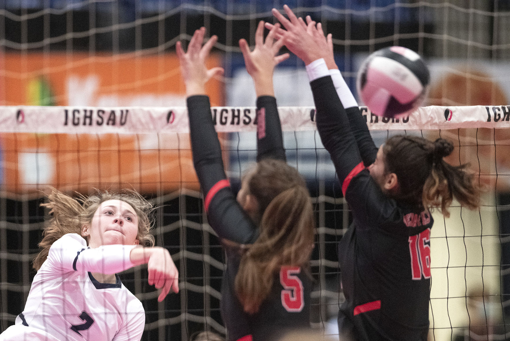 Pleasant Valley vs Cedar Falls state volleyball